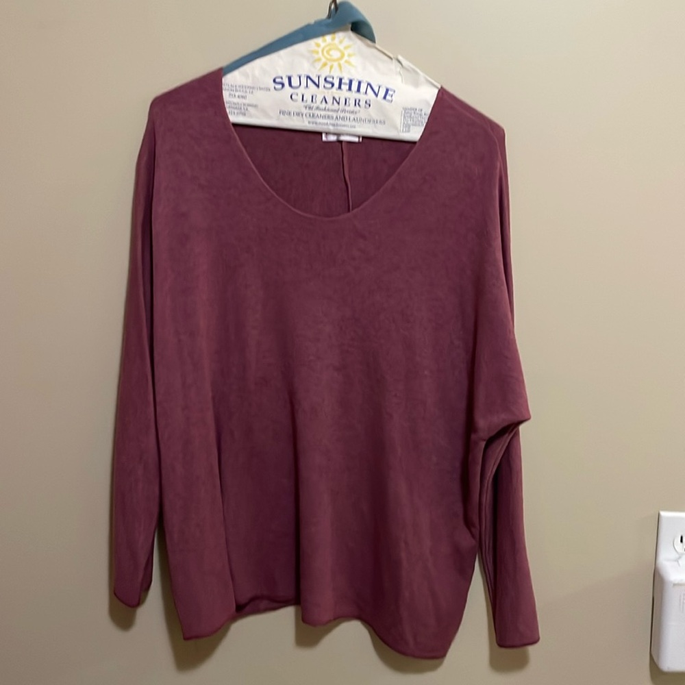 Long sleeve t shirt